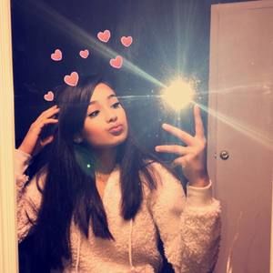 Meet your Posher, Jessennia